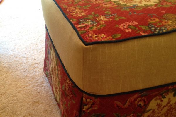 img-slipcover-side-view252695FB-EB28-F2C8-3003-FADDEC6740DA.jpg